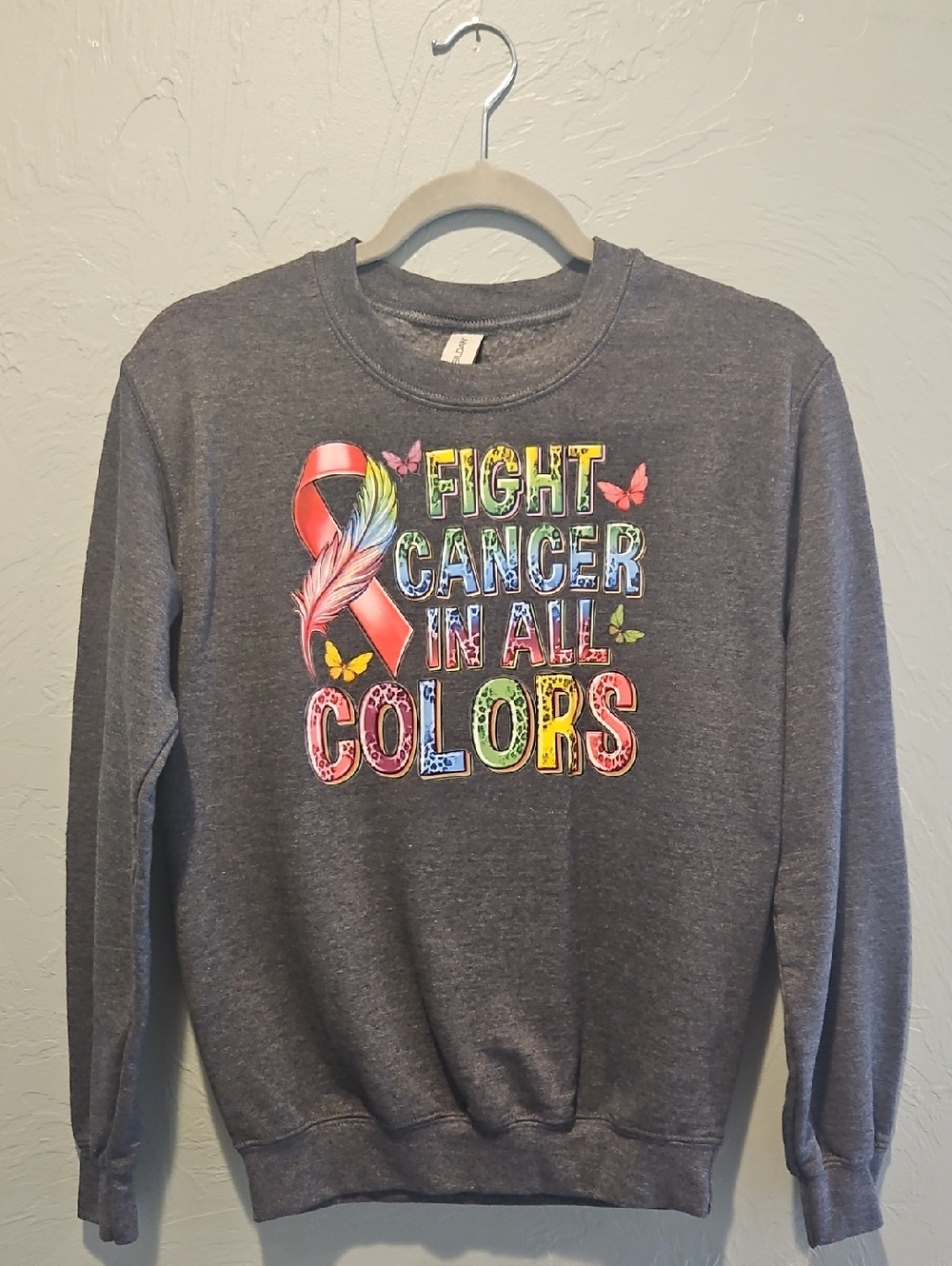 Fight Cancer In All Colors Graphic Crewneck Sweatshirt - Gray